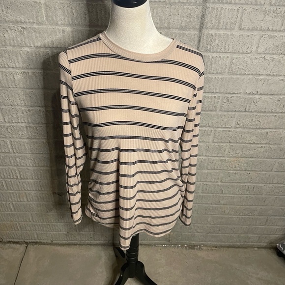 H&M Striped Long Sleeve Crew Neck Maternity Top Size XL - Picture 1 of 4
